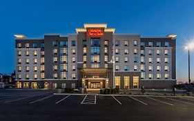 Hampton Inn & Suites Newport/cincinnati Newport, Ky